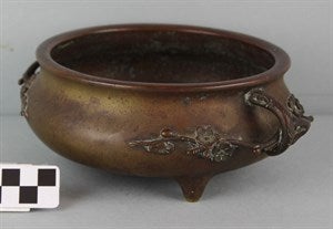 Image description is not available for DU1971.170a-b